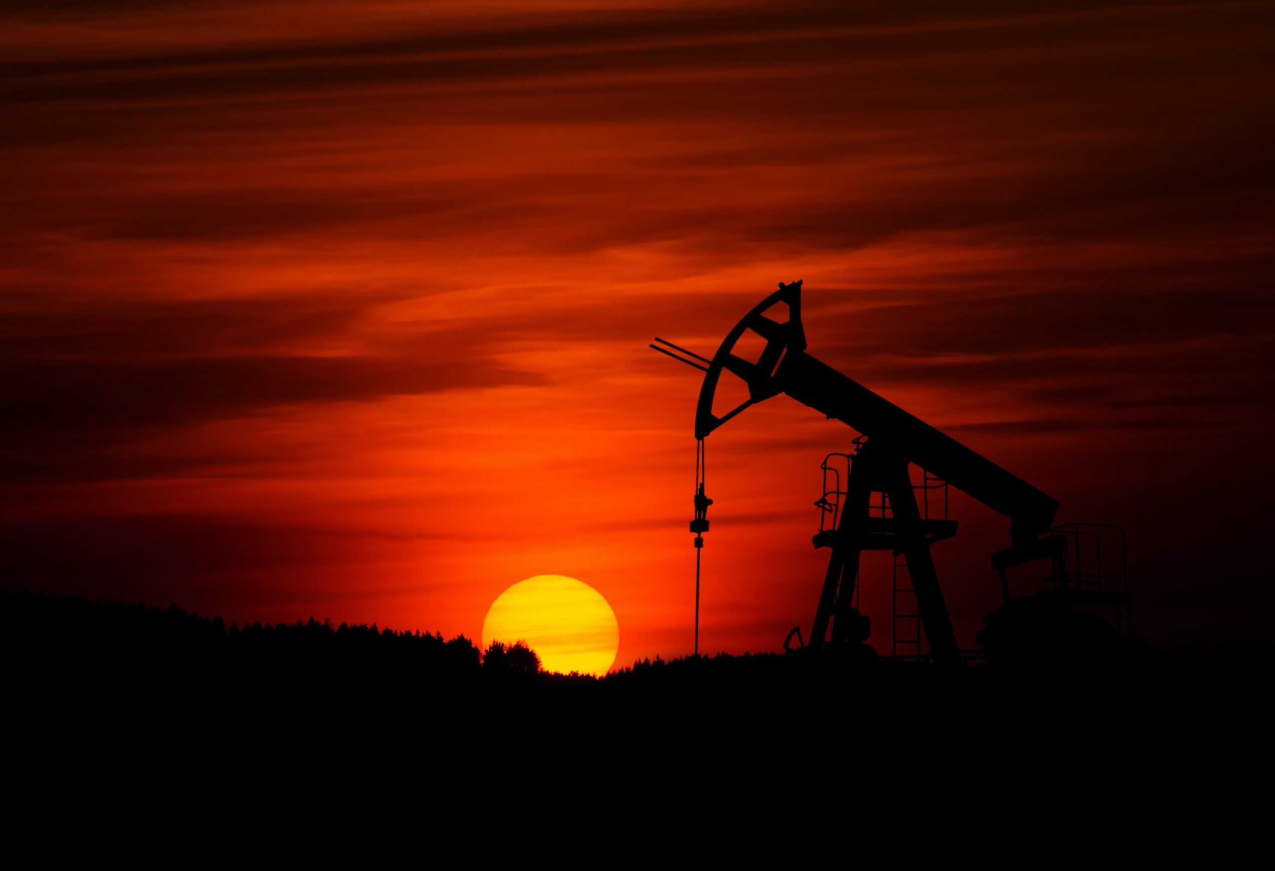 As the fossil fuel industry sunsets how are oil companies thinking about the transition? (Image: Zbynek)
