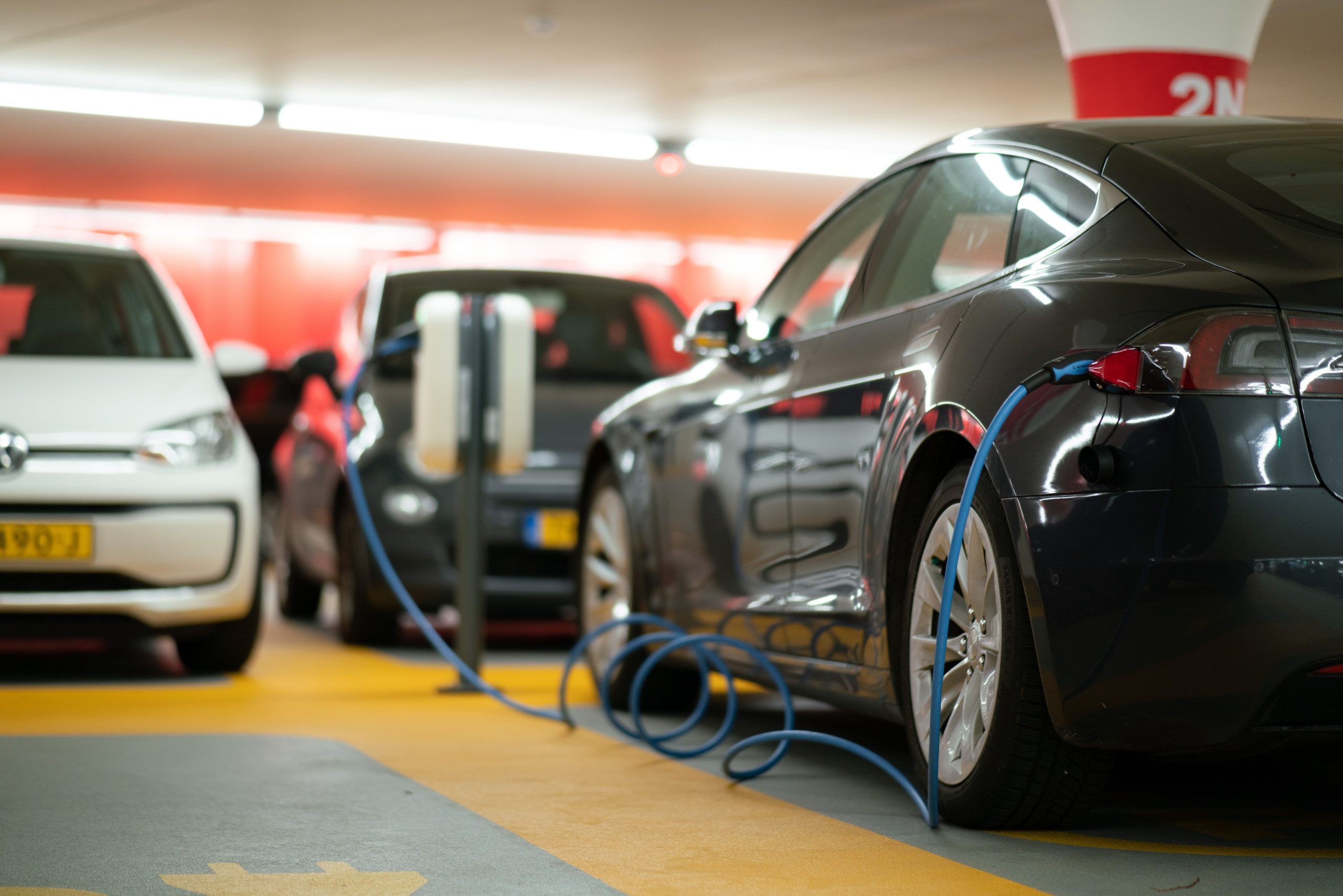 Driving us quickly towards 100% EV adoption. (Image: Unsplash)