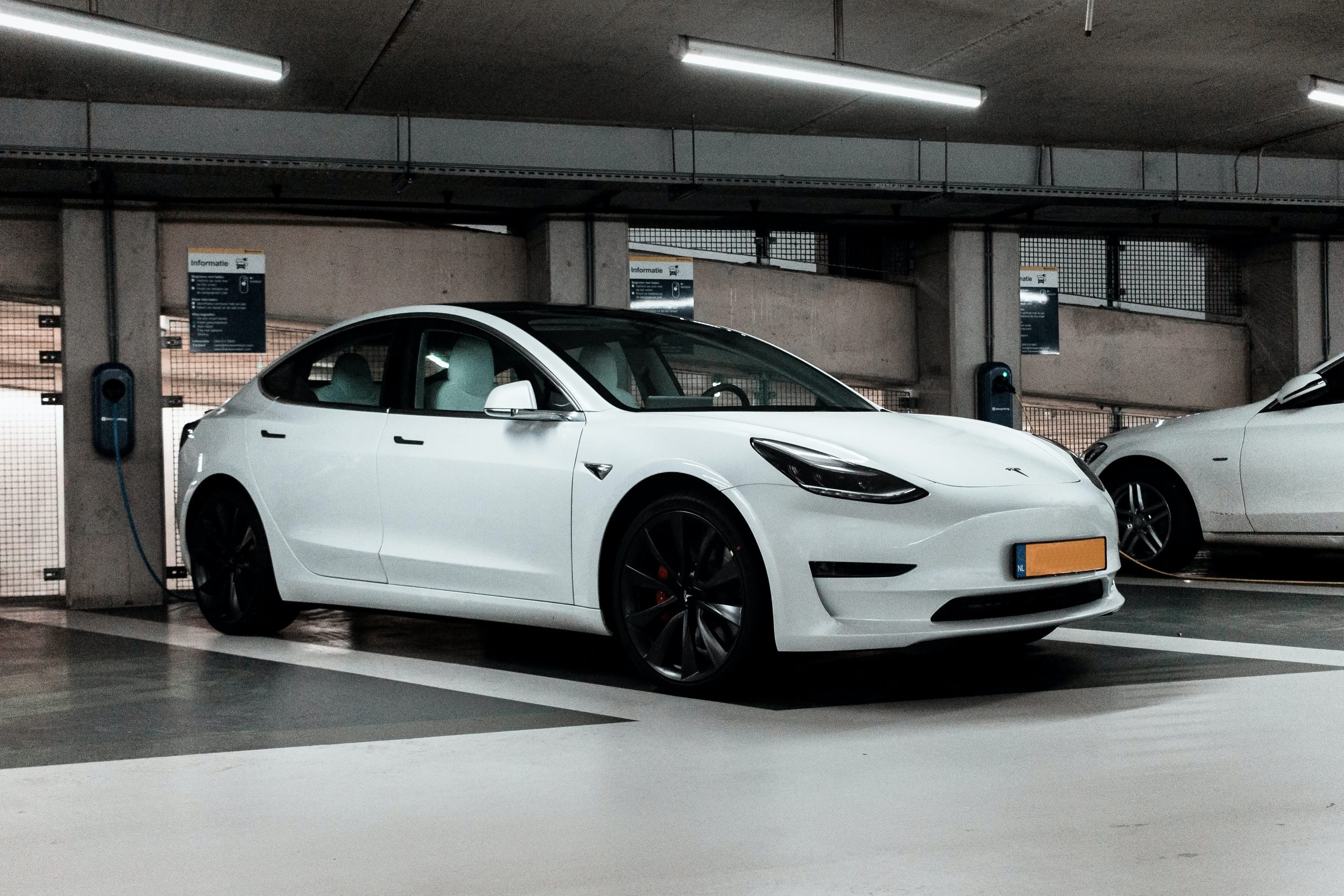 Electric Vehicles - If It Doesn’t Make Dollars, it Doesn’t Make Sense. (Image: Unsplash)